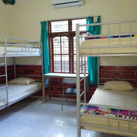 Szabrian Hostel 덴파사르 외부 사진